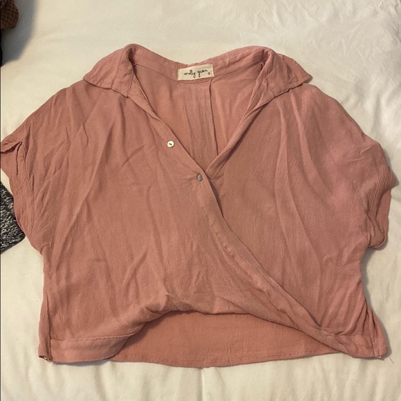 Pink blouse - Picture 1 of 3